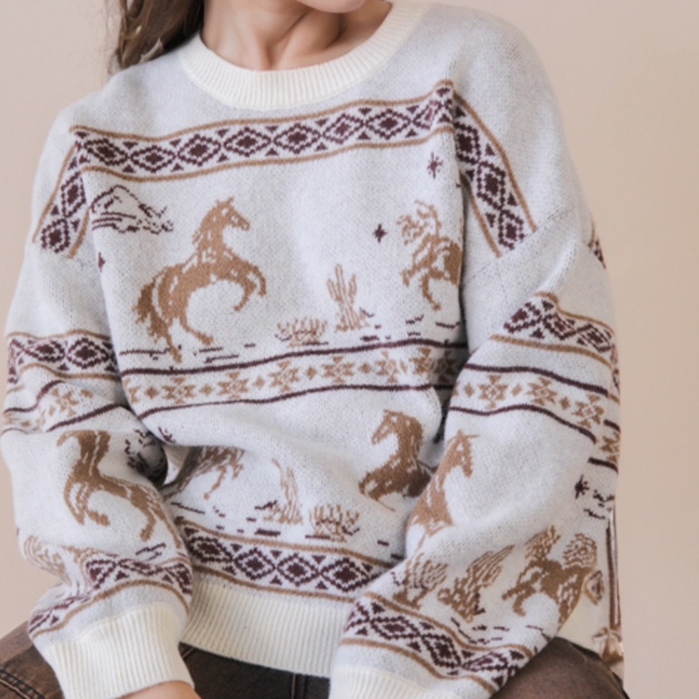 White and Brown Horse Pattern Sweater-NWT - Picture 4 of 4